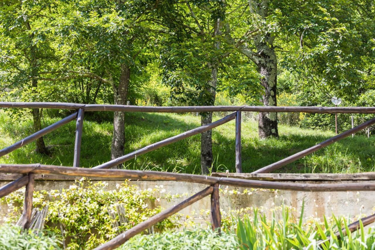 Agriturismo Di La Dall'Acqua Fivizzano Exterior foto
